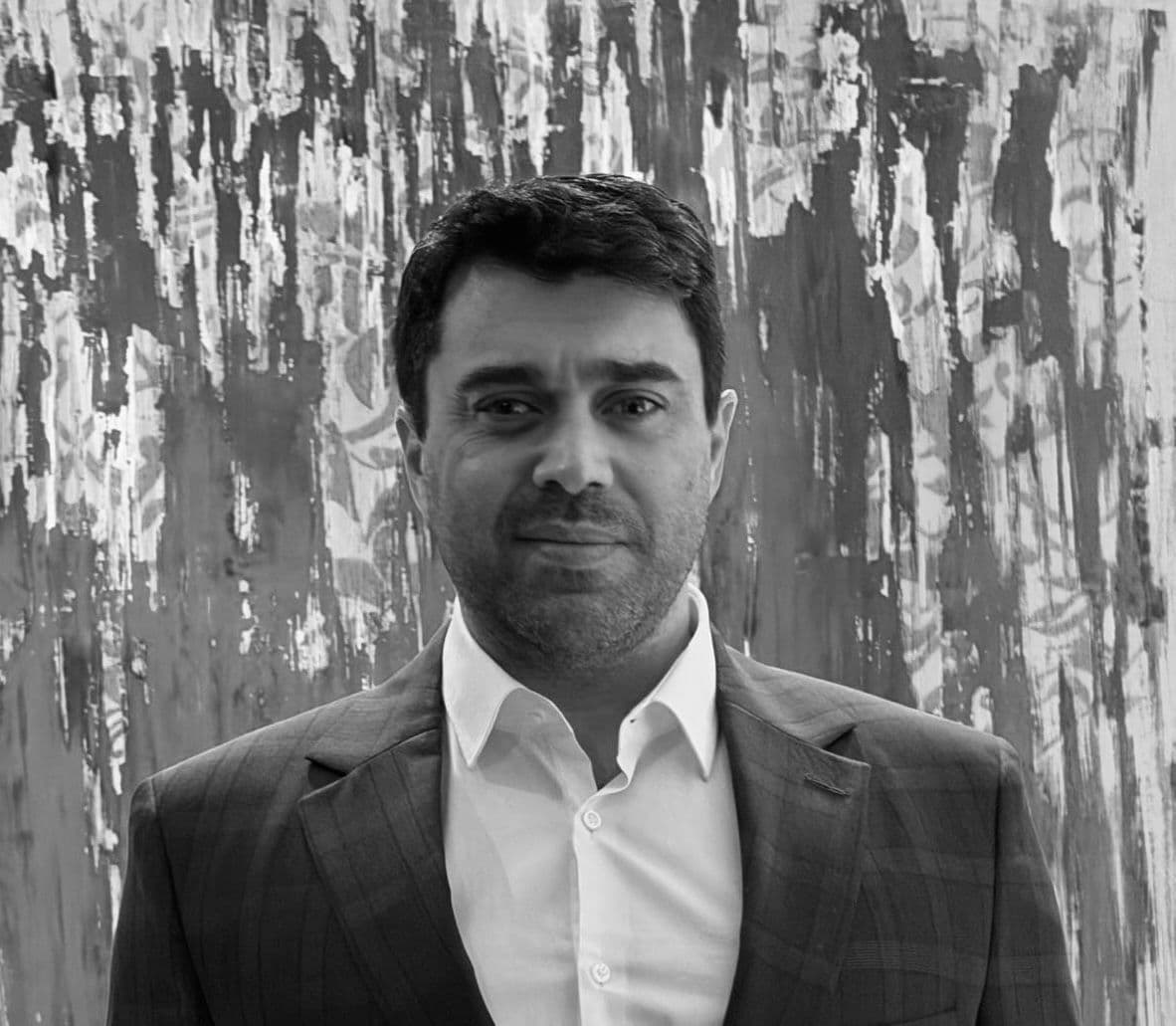 Andrés Awnetwant U. — Managing Partner & Co-Founder